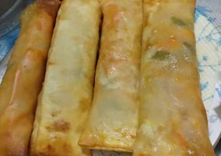 Steps to Make Favorite Chicken Spring Roll