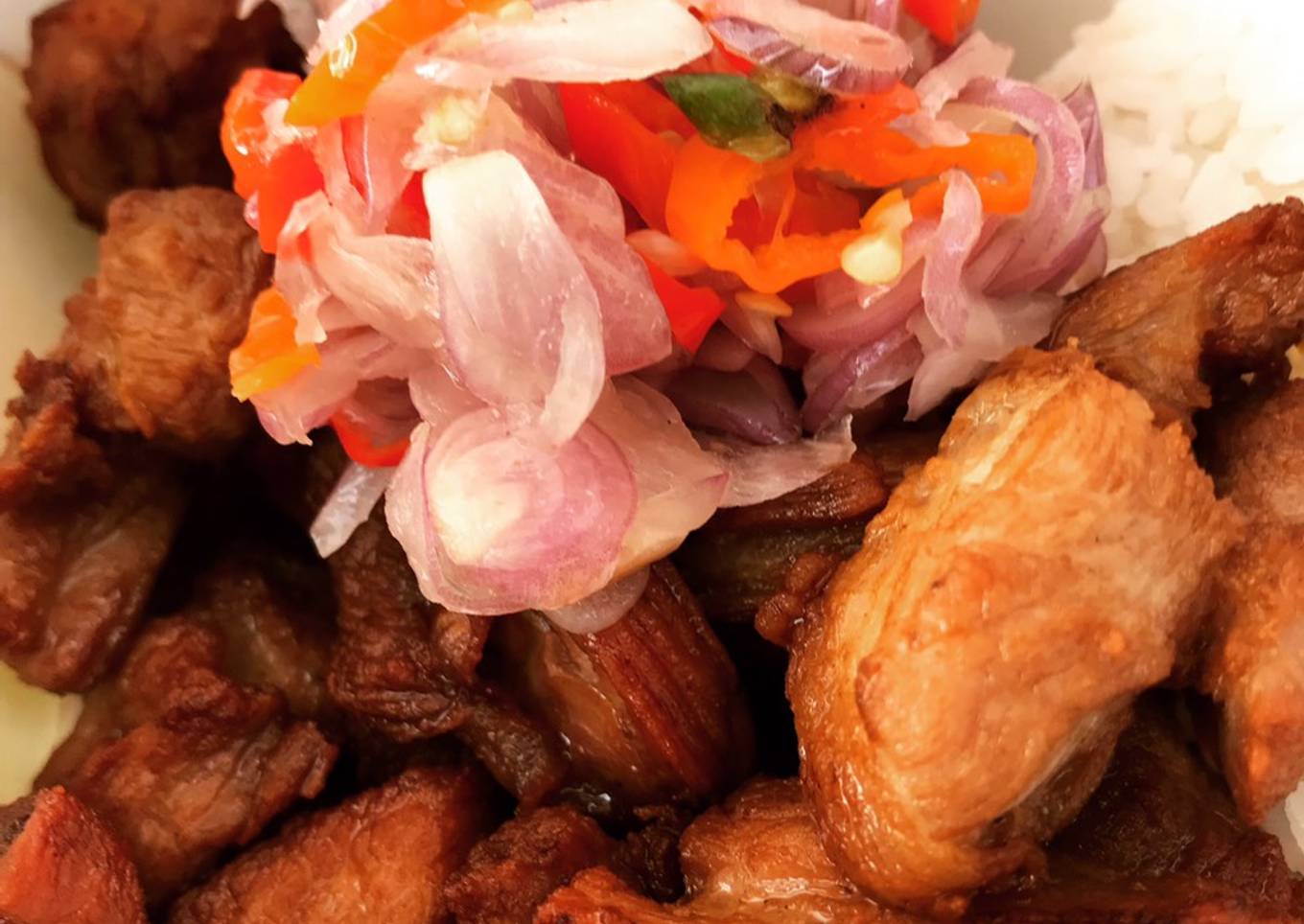Fried crispy pork “sambal matah” (non halal)