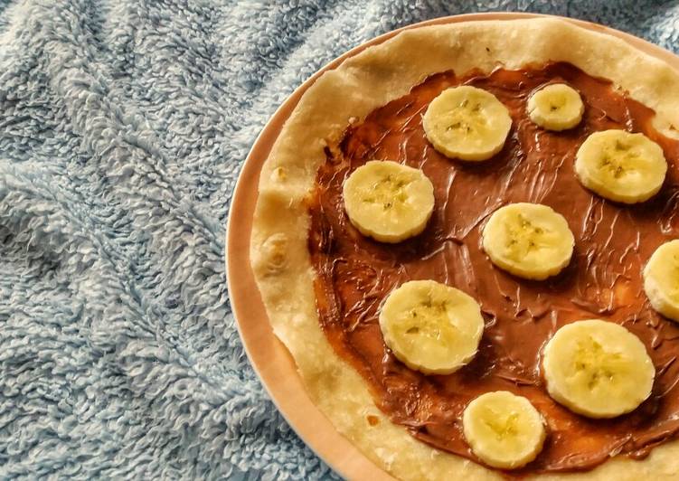 Recipe of Perfect Banana and Nutella Tortilla