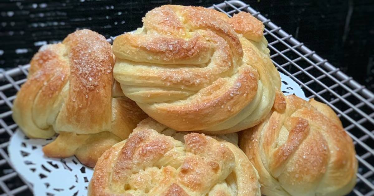Resep Butter Sugar Bread oleh Wiwiek H Ginting Cookpad