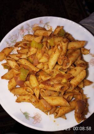 صورة لوصفة معكرونه بالتونه 😋