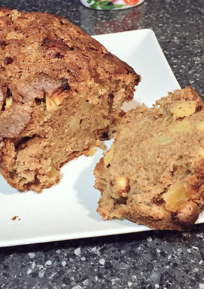 Una foto de Bizcocho de manzana y canela