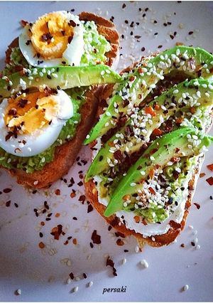 Φωτογραφία της συνταγής Πρωινό με avocado 🥑