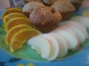 Una foto de muffins de manzana con bicarbonato