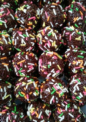 Foto resep Kue bola oat coklat (no bake)