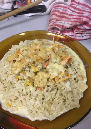 Una foto de Especial arroz con camarones a la crema