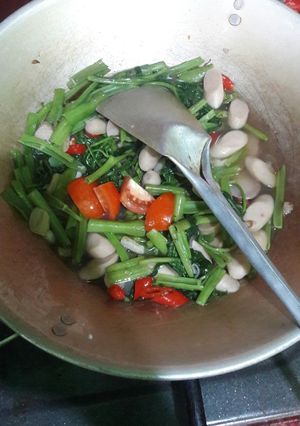 Foto resep Tumis Kangkung Sosis