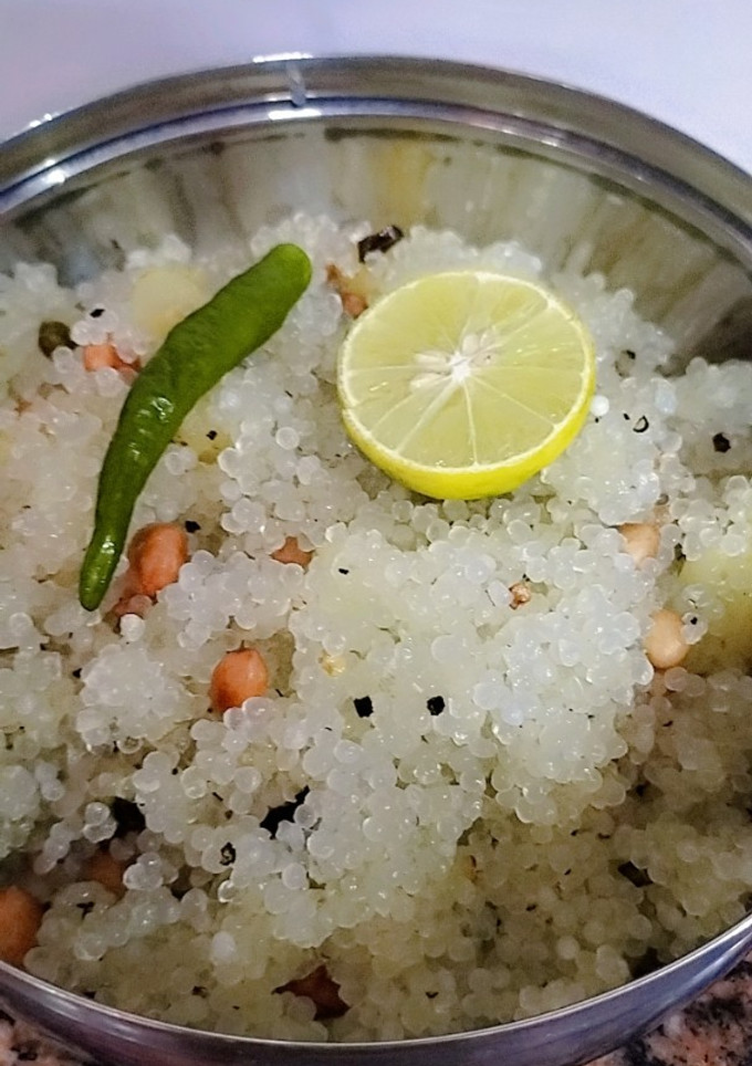 साबूदाना खिचड़ी रेसिपी मुख्य फोटो