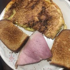 A picture of Plain fluffy omelet.