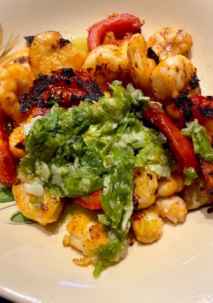 Une photo de Crevettes sautées à l’ail et gingembre