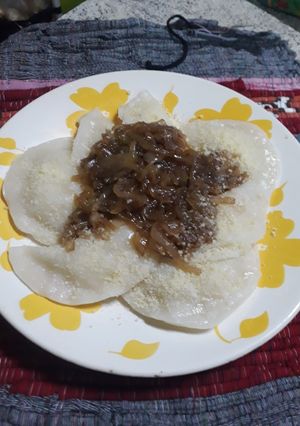 Una foto de Pierogi, una comida típica de la cocina polaca. 😋