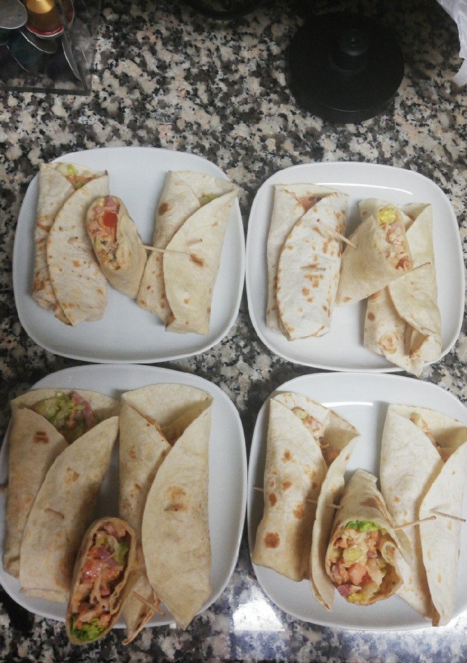 Una foto de Wrap de pollo
