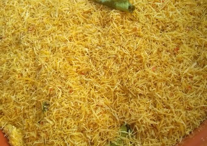 Cara Bikin Serundeng kelapa Kekinian