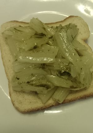 Una foto de Tallos de Acelga en escabeche