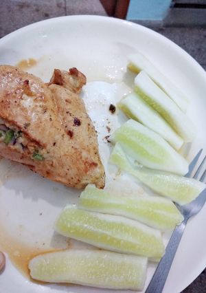A picture of Stuffed chicken fillets.