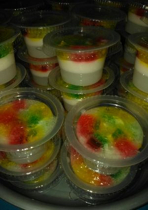 Foto resep Puding warna warni