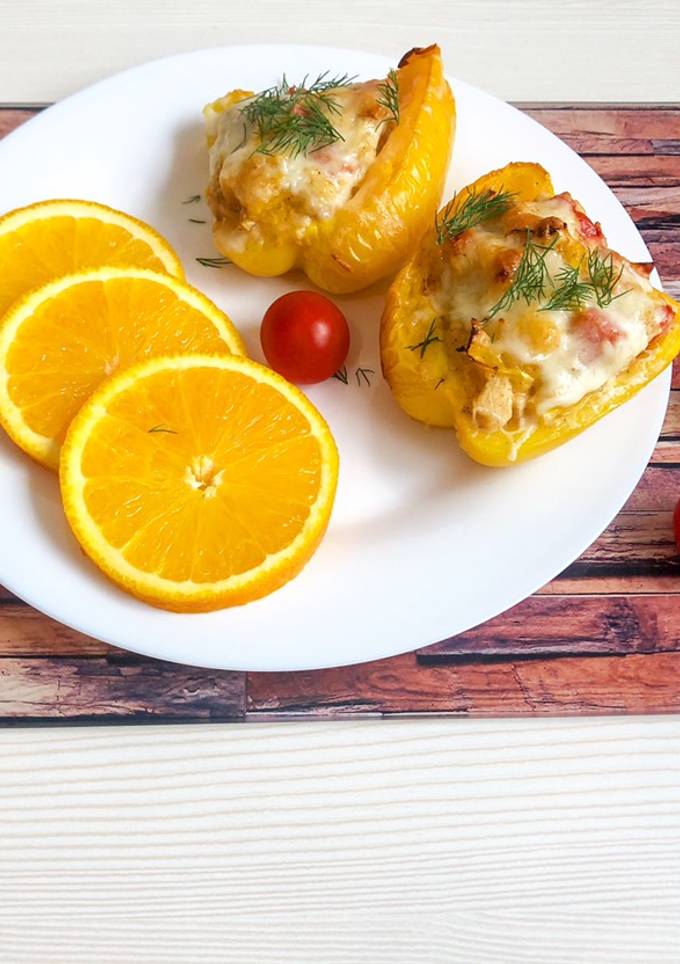 Запечений перець з курячим філе та апельсином
