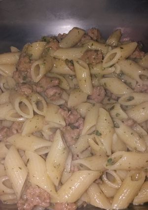 Foto di Penne salsiccia e zucchina