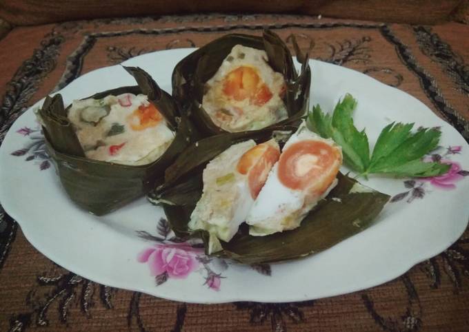 Pepes telur asin