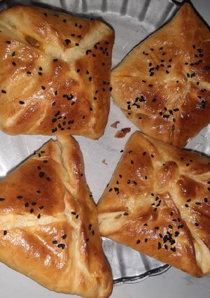 صورة لوصفة خبز محشي شكل الوسادة