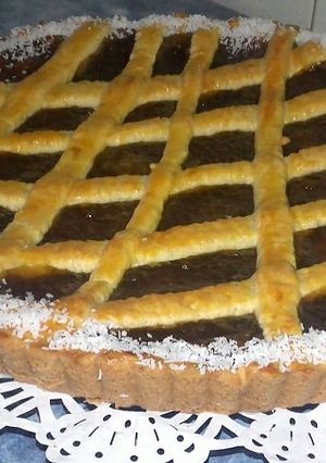 Una foto de Pasta frola de dulce de batata con chocolate 🍫