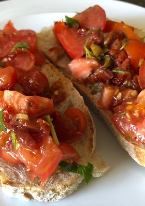 A picture of Quick and tasty tomatoes on toast.