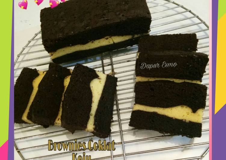 Langkah Mudah untuk Membuat Brownies kukus coklat keju, Lezat