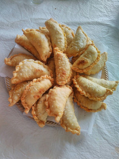 Una foto de Empanadas de carne fritas