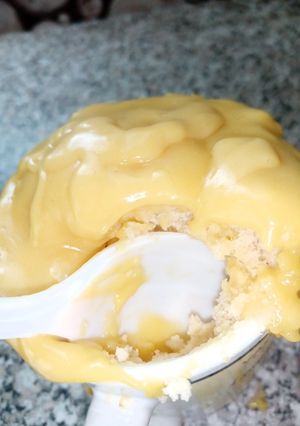 A picture of Cake in a Cup!.