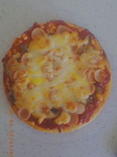 عکسی از دستور پیتزا 🍕با گوزل فر