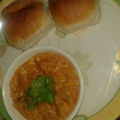 A picture of Pav Bhaji everyone can eat, specially for kids.