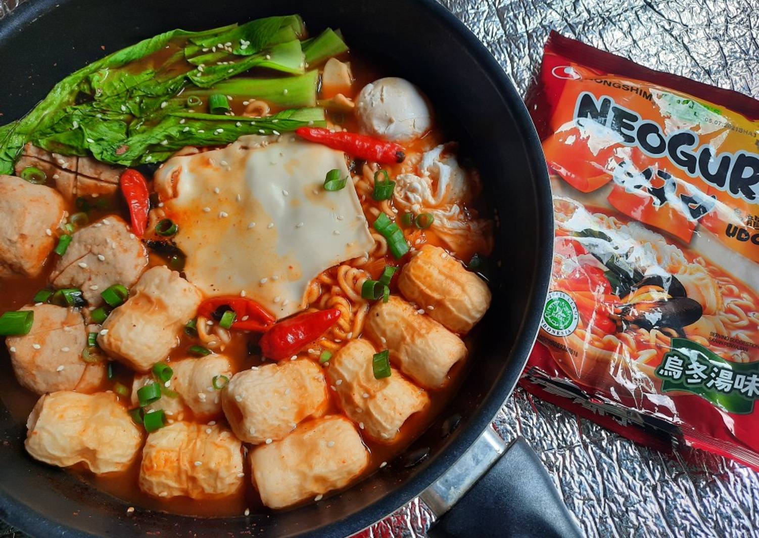 Resep Mi kuah saus Gochujang oleh Yuniar Samsi - Cookpad
