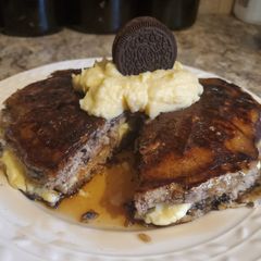 A picture of Brad's copycat IHOP oreo pancakes w/ custard creme.