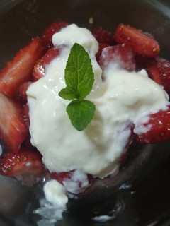 Una foto de Fresas con nata