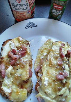 Une photo de Bruschetta normande❤️