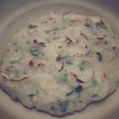 A picture of Flour Oothappam.