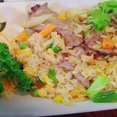 A picture of Beef & Chorizo Nasi Goreng with Pineapple.🇲🇨😍🐂🍍🥕🌶🌽🥒🍽.