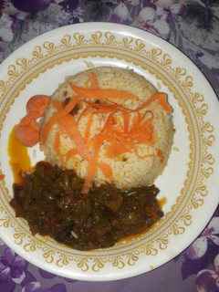 A picture of Carrot rice with liver soup.