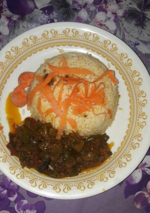 A picture of Carrot rice with liver soup.