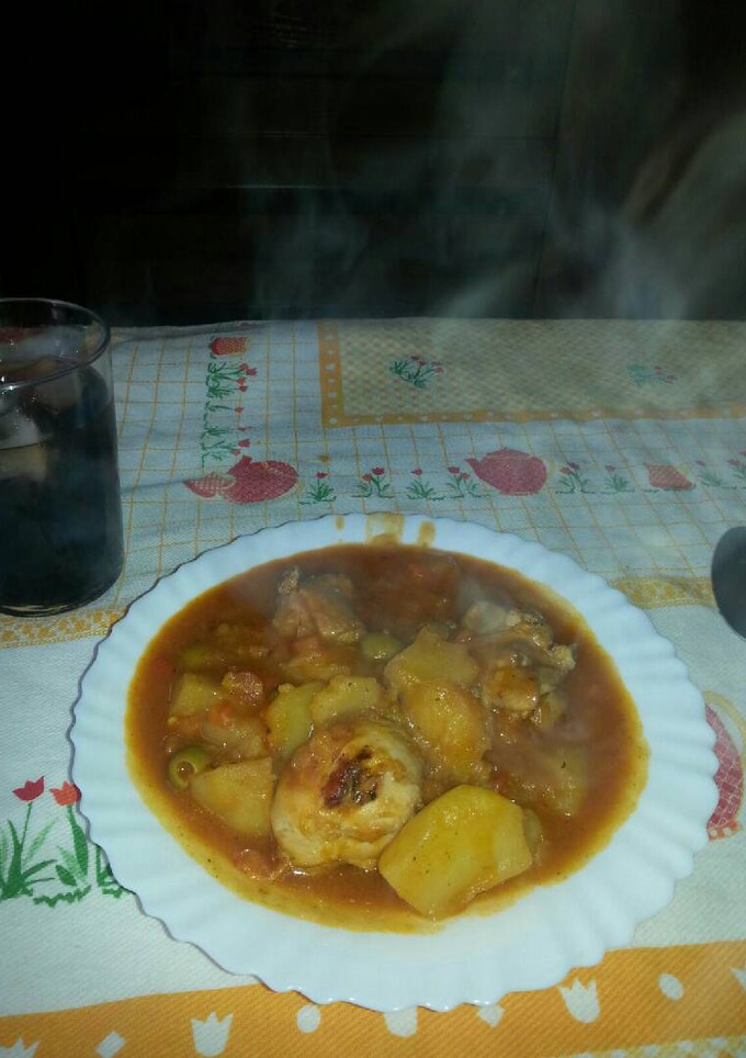 Una foto de Fricasé de pollo