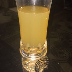 A picture of Cucumber ice tea.