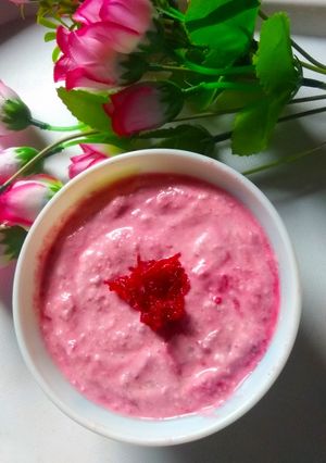 A picture of Beetroot raita.