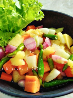 Foto resep 229. Acar Nanas, Wortel & Timun