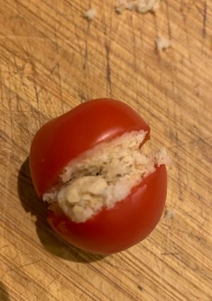 A picture of Tomato snack.
