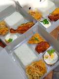 Naskot murah meriyah ayam bakar bumbu rujak