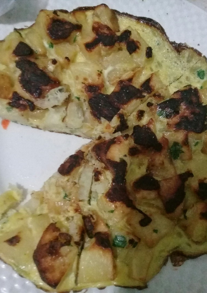 Una foto de Tortilla de papa fácil y económica muy rica 😊