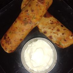 A picture of Masala Paratha.