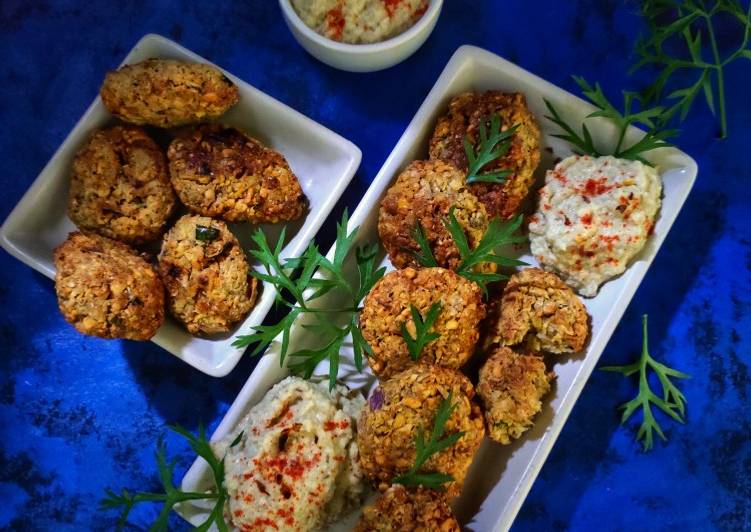 Falafel and Hummus