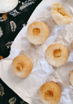 A picture of Biscuit peda.