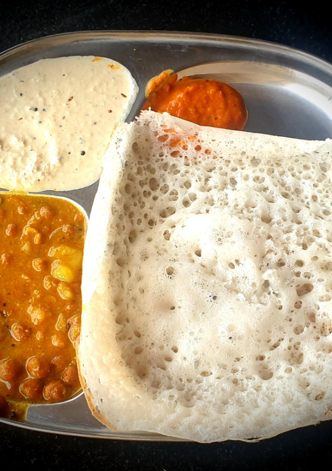 अप्पम (Appam recipe in Hindi) रेसिपी मुख्य फोटो